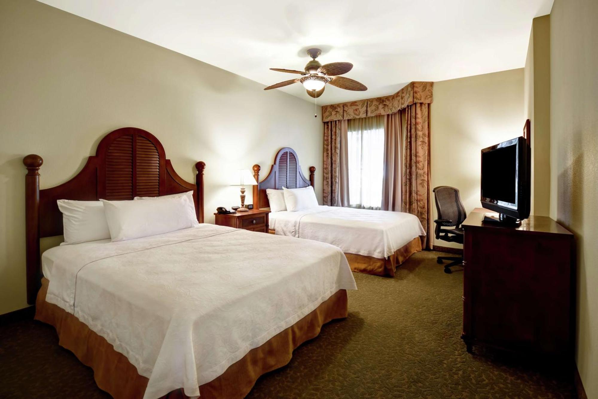 Suite with Two Queen Beds and Tub - Mobility and Hearing Access/Non-Smoking,1552445242:JPEG